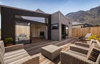 4 Shallow Close, Jacks Point