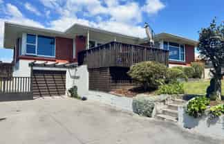 40 Pemberton Crescent, Greerton