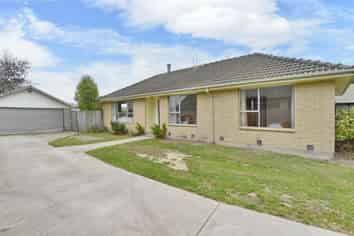 97 Lowry Avenue, Redwood