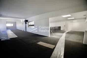 Prime Retail Position In Westgate