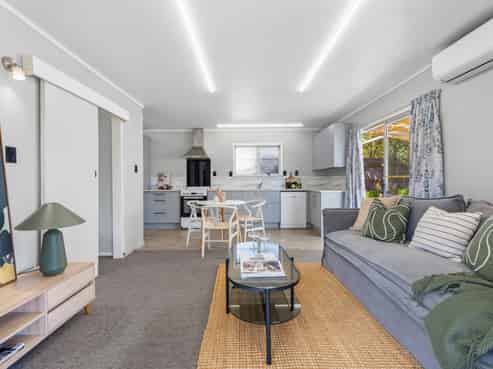 2 Findlay Street, Mangawhai Heads