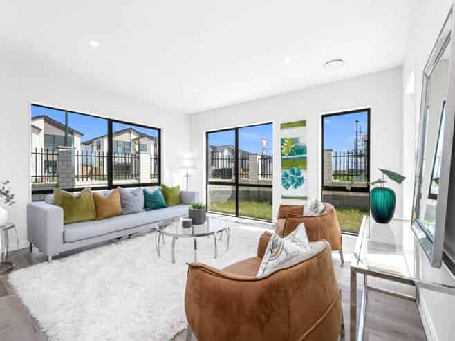 15 Drumaness Road, Flat Bush