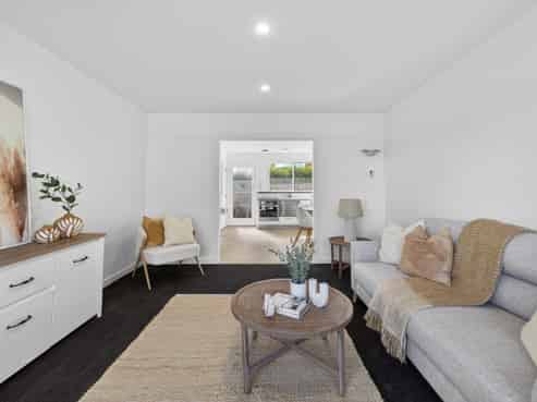 2/130 Edgeware Road, Saint Albans