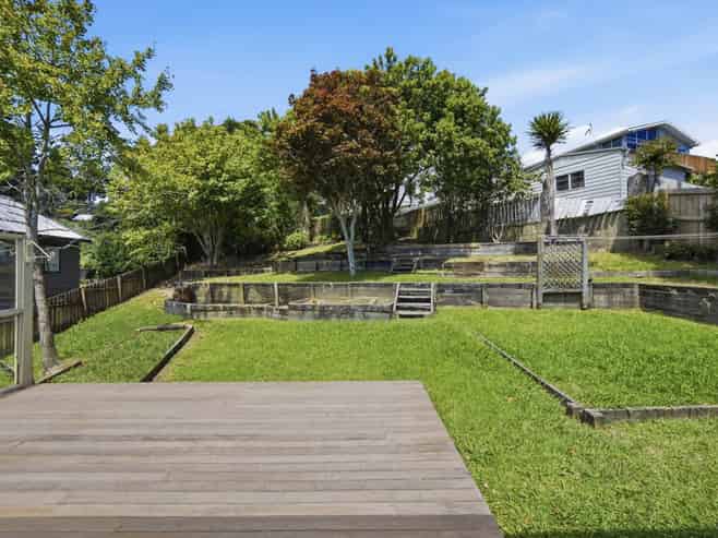 39 Oaktree Avenue, Browns Bay