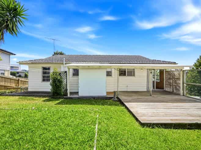 39 Oaktree Avenue, Browns Bay