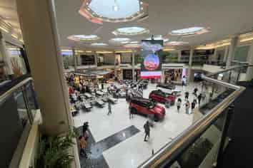 FLEXIBLE OFFICE OR RETAIL OPPORTUNITY
