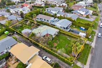 10 Drome View Place, Beach Haven