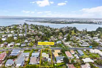 10 Drome View Place, Beach Haven