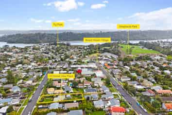 10 Drome View Place, Beach Haven