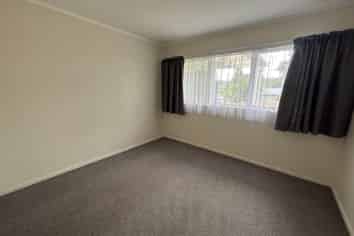 2B Robin Hood Place, Onerahi