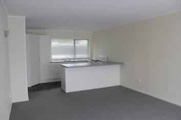 2B Robin Hood Place, Onerahi