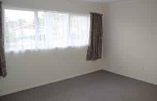 2B Robin Hood Place, Onerahi