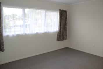 2B Robin Hood Place, Onerahi