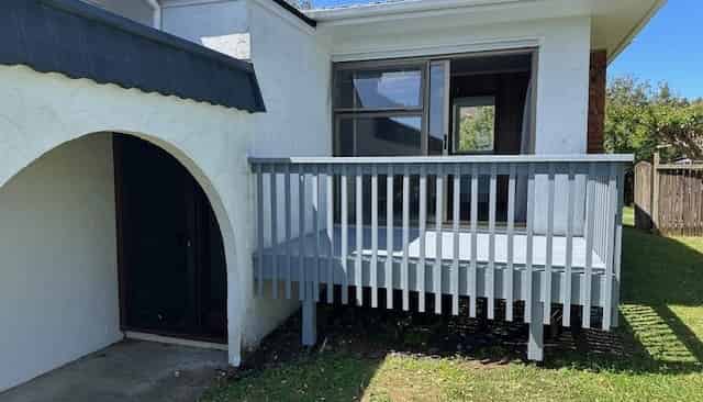 9 Winifred Avenue, Bayview