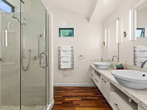 12 Laing Cove, Havelock North