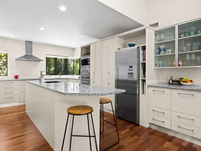 12 Laing Cove, Havelock North