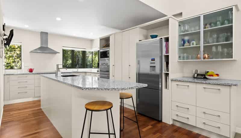 12 Laing Cove, Havelock North