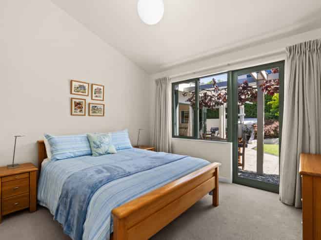 12 Laing Cove, Havelock North