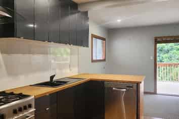 53 Pitcairn Street, Oakura