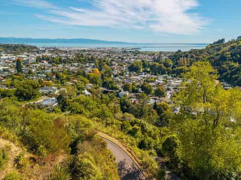 2 City Heights, MAITAI