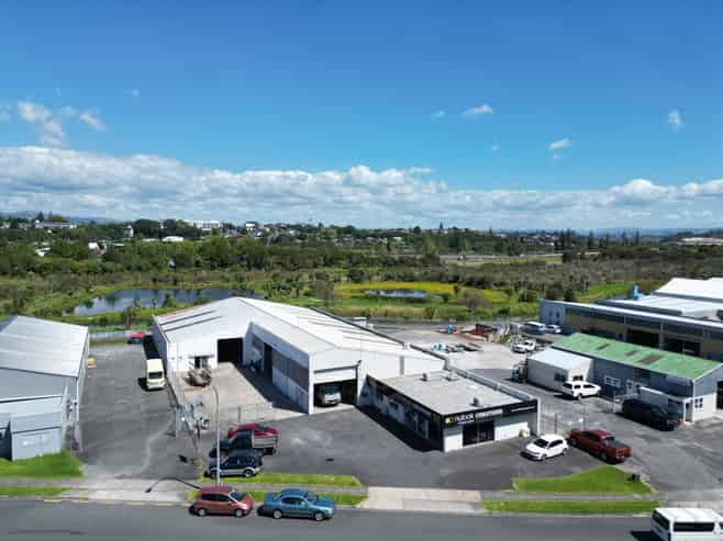 High-Profile Industrial with Dual Warehousing on Birch Ave