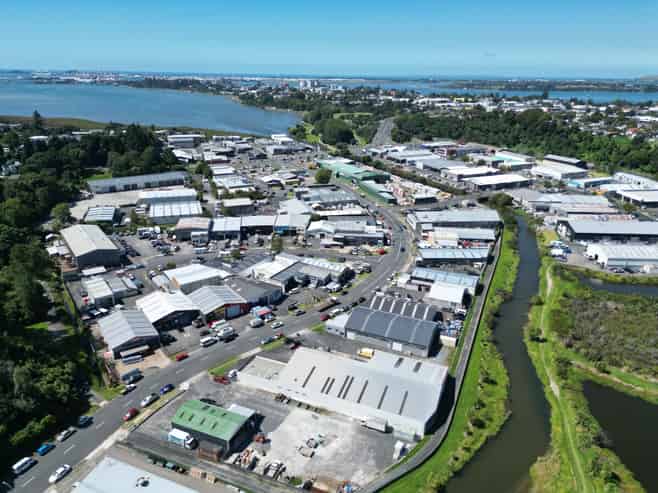 High-Profile Industrial with Dual Warehousing on Birch Ave
