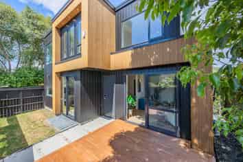 55A Swainston Road, Saint Johns