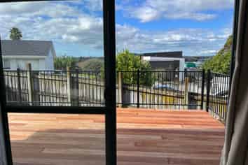 2/322 Richardson Rd, Mount Roskill