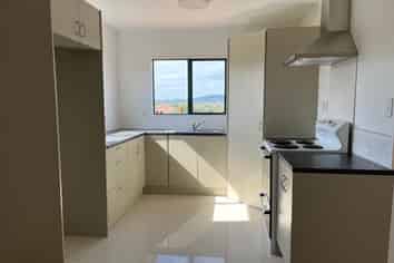 2/322 Richardson Rd, Mount Roskill