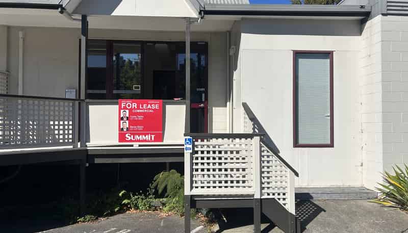 329 Trafalgar Square, Nelson