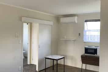 5A Adele Street, Woodville