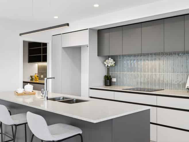 14 Annie Aranui Drive, Poraiti