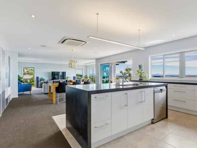 20 Maffeys Road, Mount Pleasant