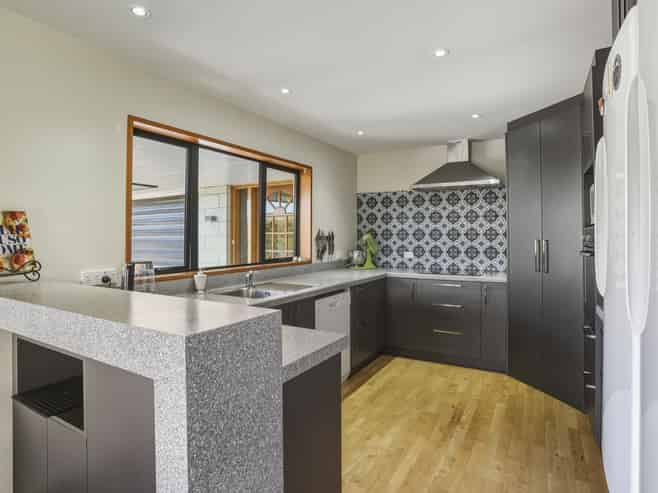 108 Flower Street, Fairfield