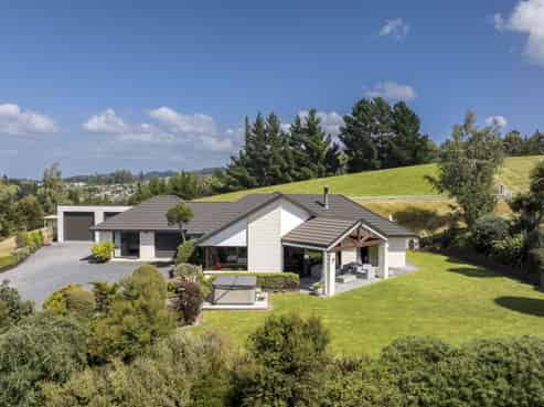 108 Flower Street, Fairfield