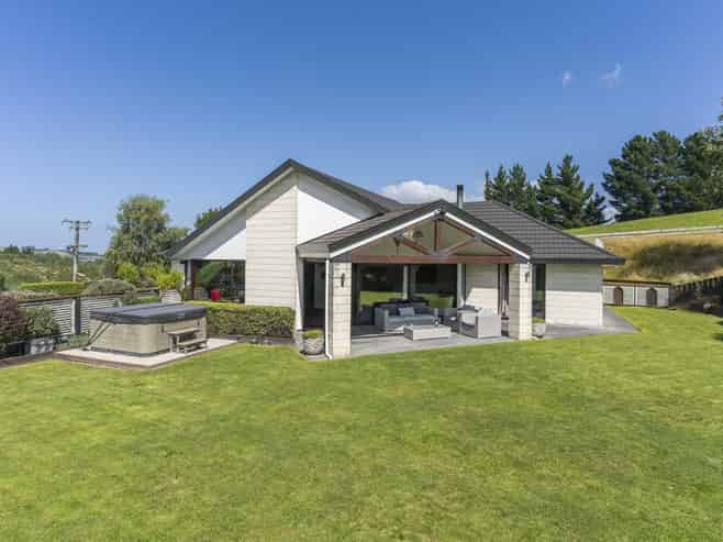 108 Flower Street, Fairfield