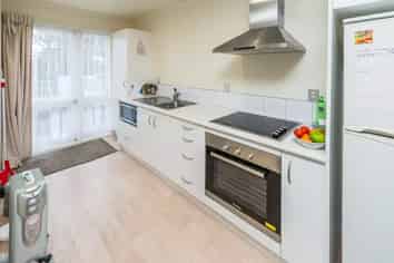 3/38 Alma Road, Gonville