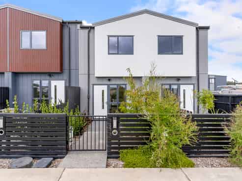 56 Long George Drive, Totara Park