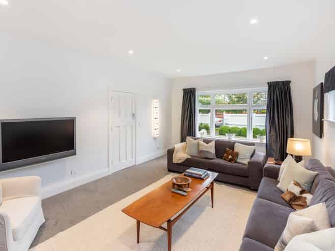 111 St Andrews Square, Strowan