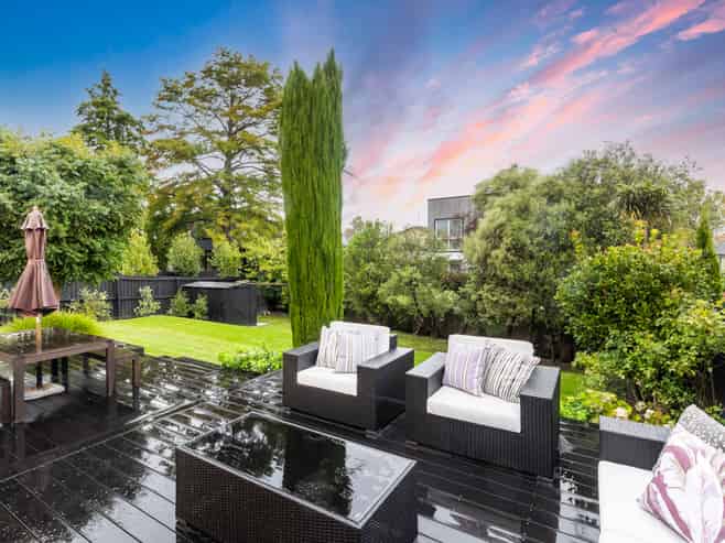 111 St Andrews Square, Strowan