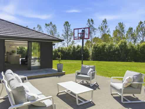 6 Hadfield Road, Peka Peka