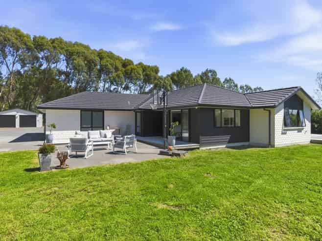 6 Hadfield Road, Peka Peka