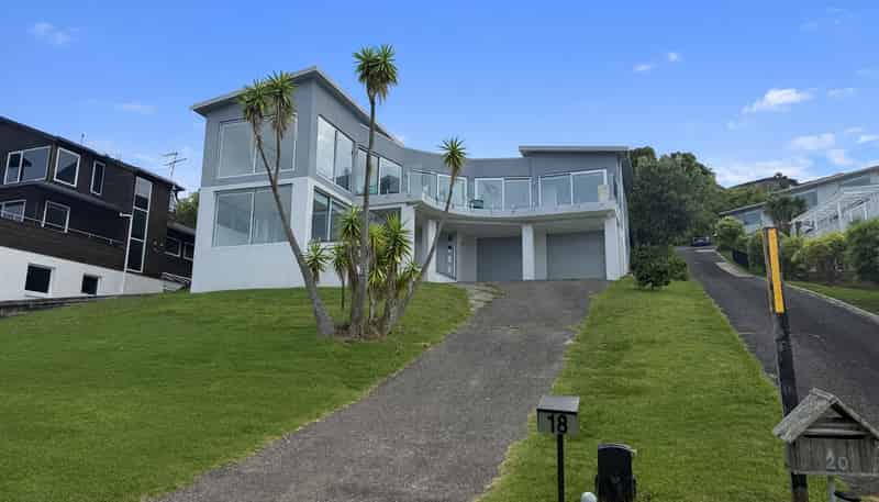 18 Zita Avenue, Gulf Harbour