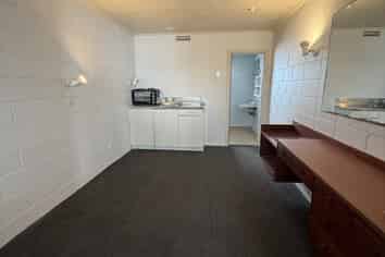 2/114 Valley Road, Whakatane