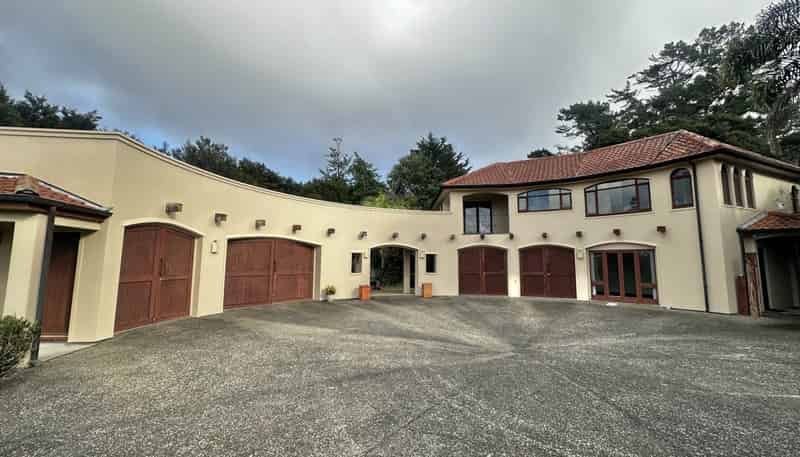 1/249B Paremoremo Road, Albany