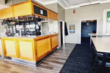 Carriers Arms Hotel, The Local