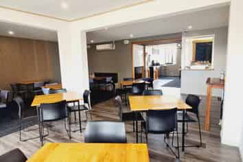 Carriers Arms Hotel, The Local