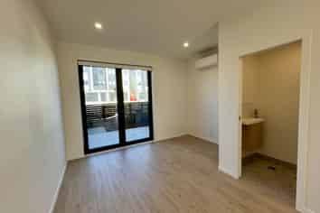 12/21 Makomako Drive, Orewa