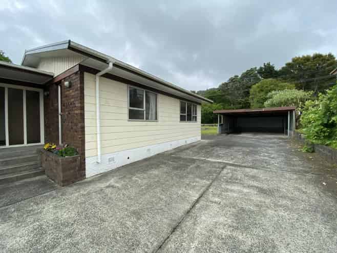 7 Snake Hill Road, Kamo