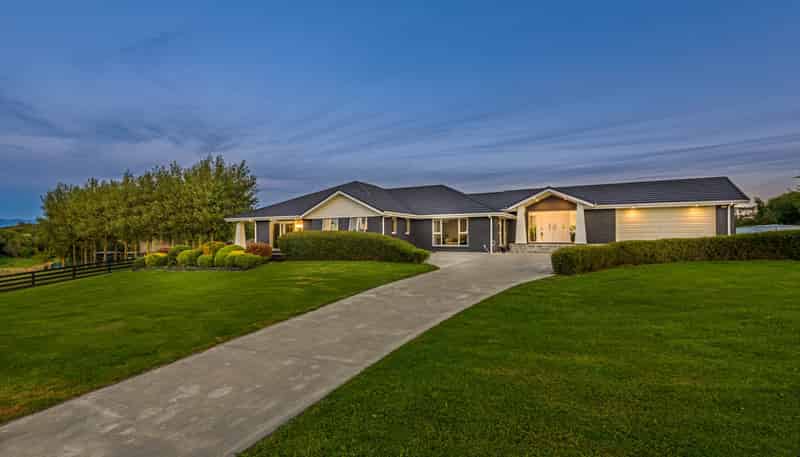 2 Tutakarae Road, Kelvin Grove